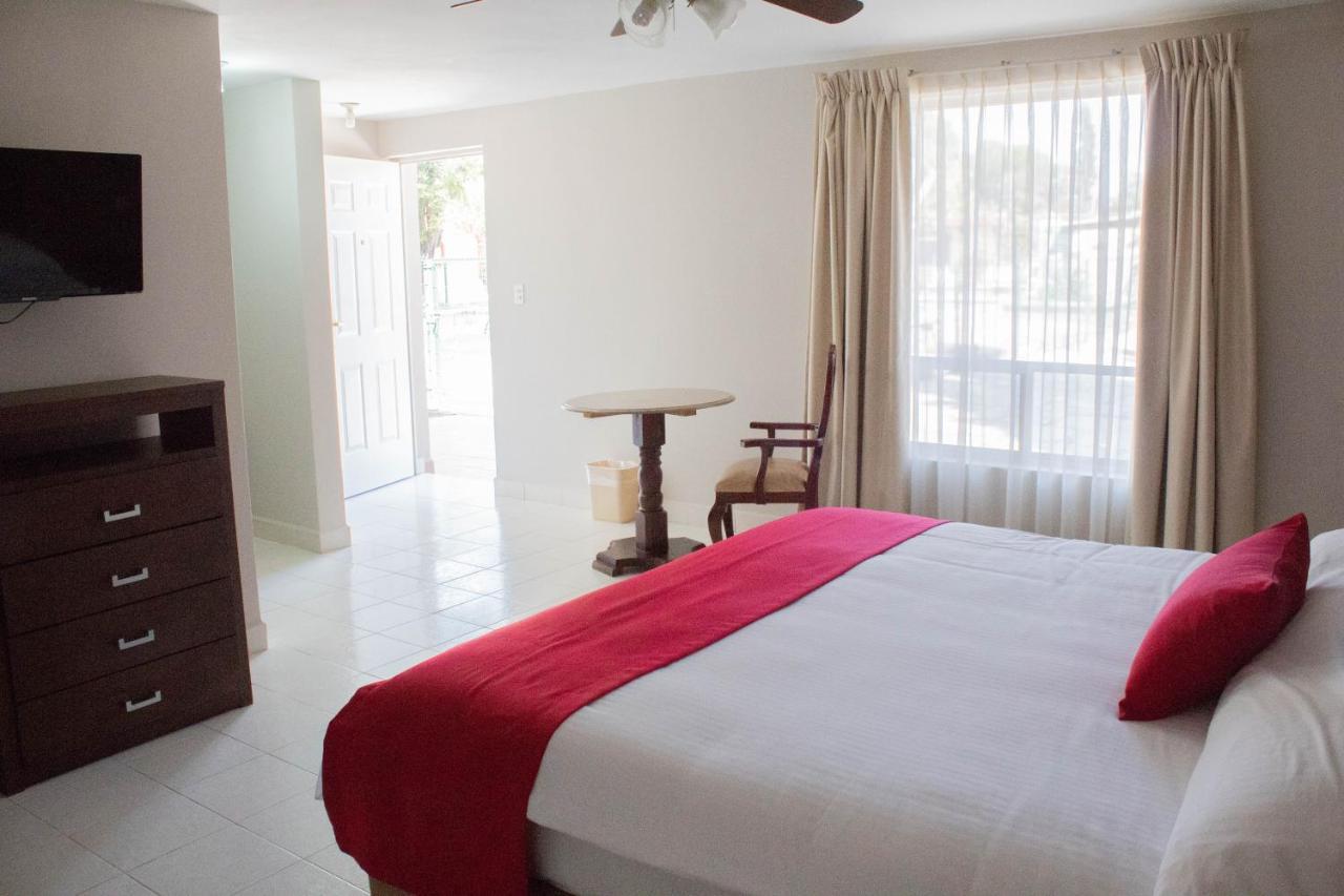 סלטיו Hotel Huizache מראה חיצוני תמונה