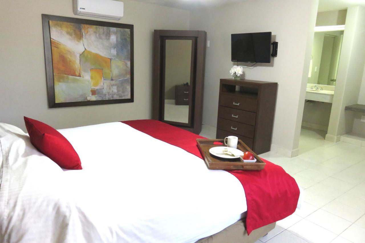 סלטיו Hotel Huizache מראה חיצוני תמונה
